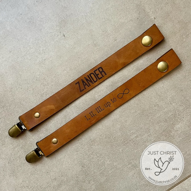 Real Leather Dummy Clip: The Perfect Accessory for Stylish and Practical Parents